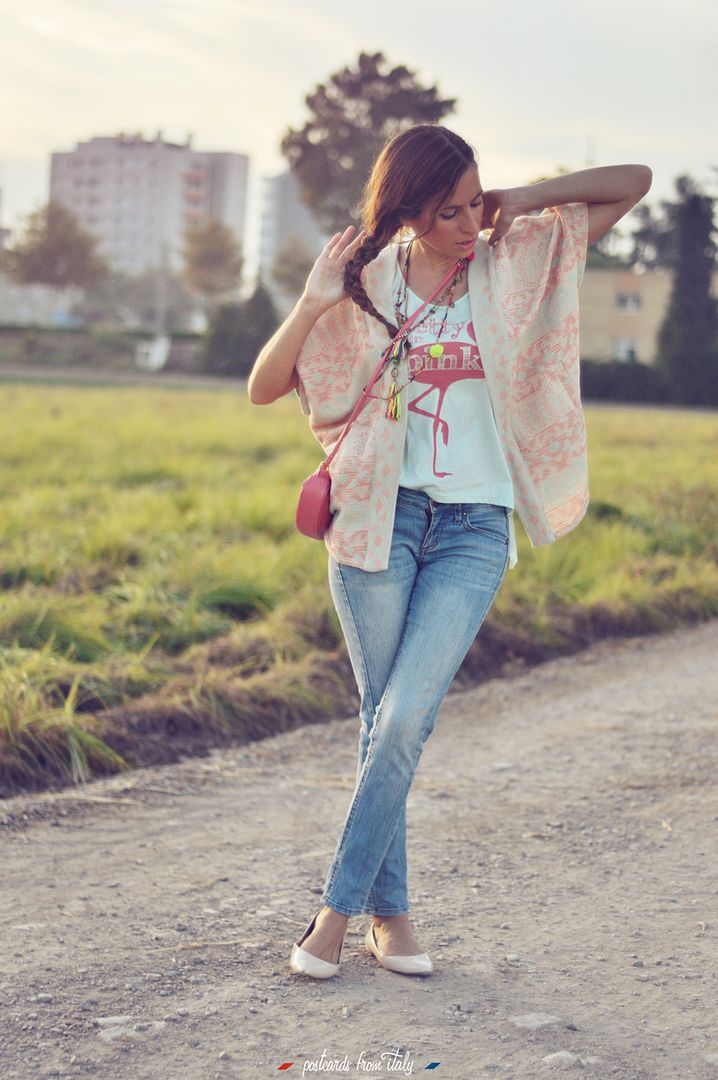 Outfit de kimono étnico, camiseta .'