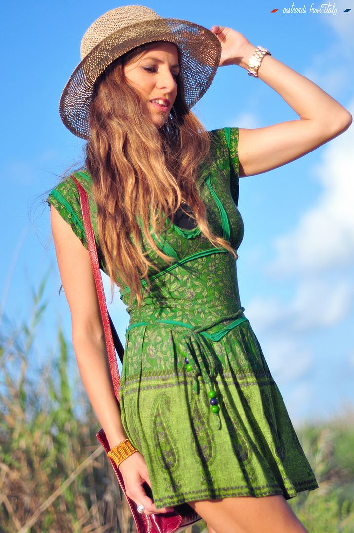 Outfit playa vestido verde