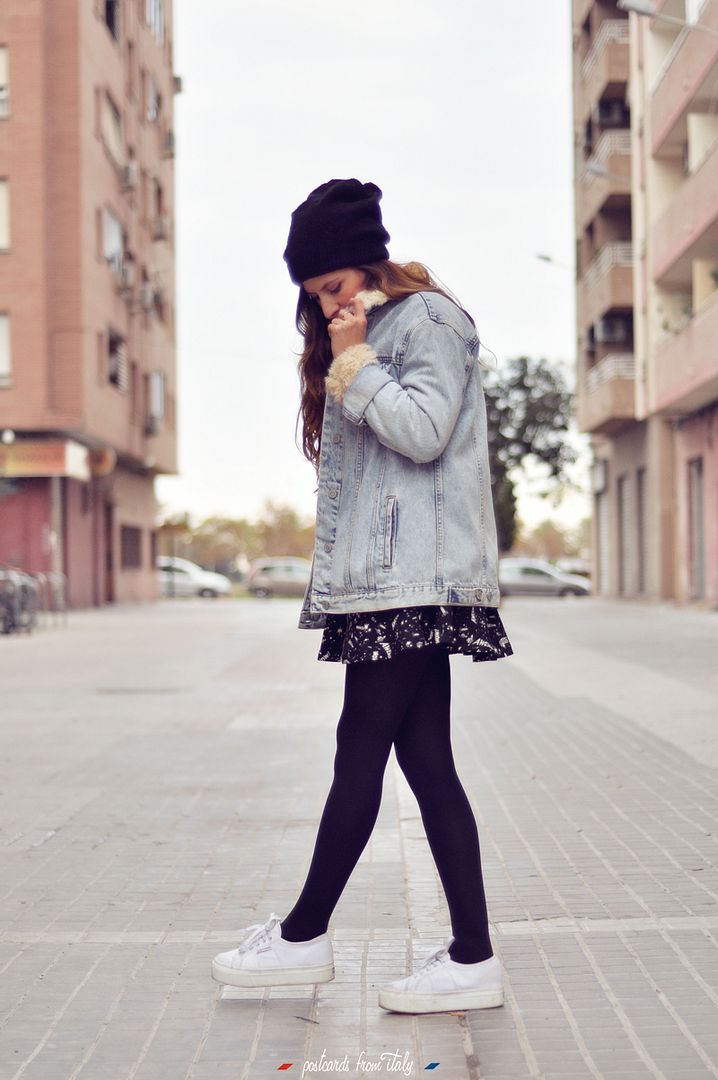 Conjunto de dos piezas top crop con chanqueta oversize