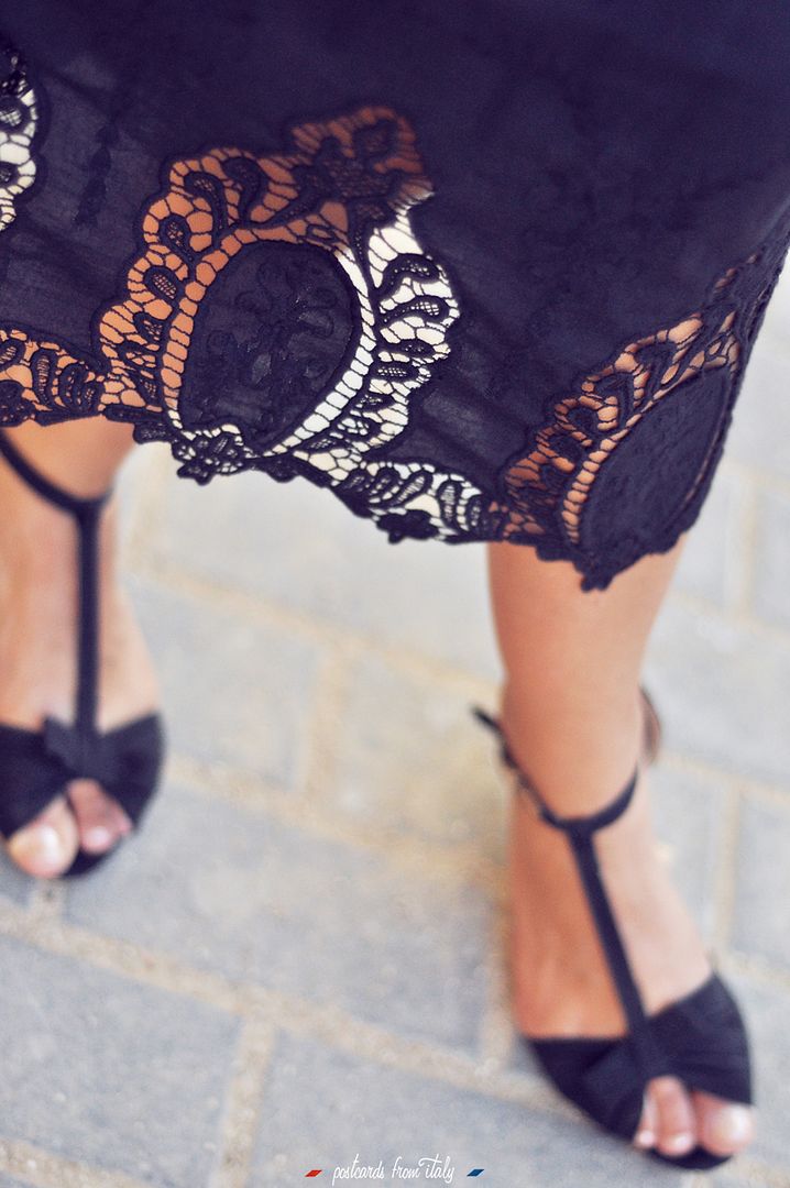 Midi black dress