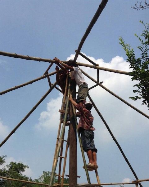  photo 6. Students preparing a roof frame using local materials. Image courtesy Sonam Dema_zpsx1r9fjkb.jpg